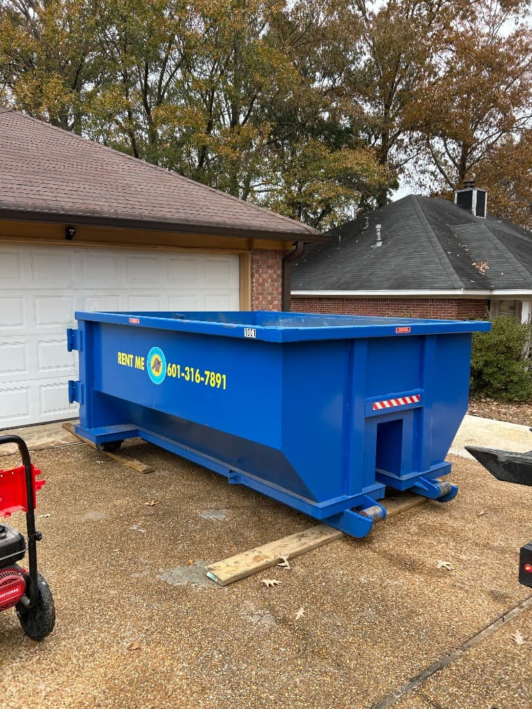 10 Yard Dumpster for Ridgeland roofing project